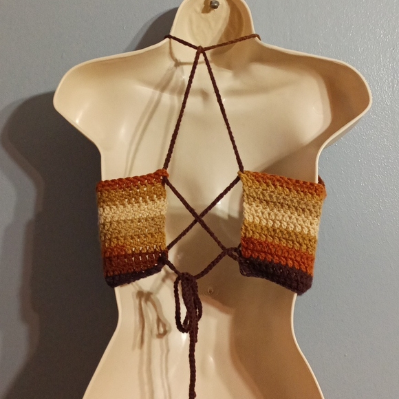 Hand knit brown and tan halter top hand knit by my niece - Picture 16 of 17